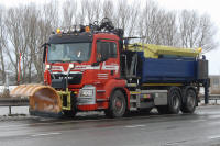 gladheidbestrijding ? Nierop Transport & Trafficservice !